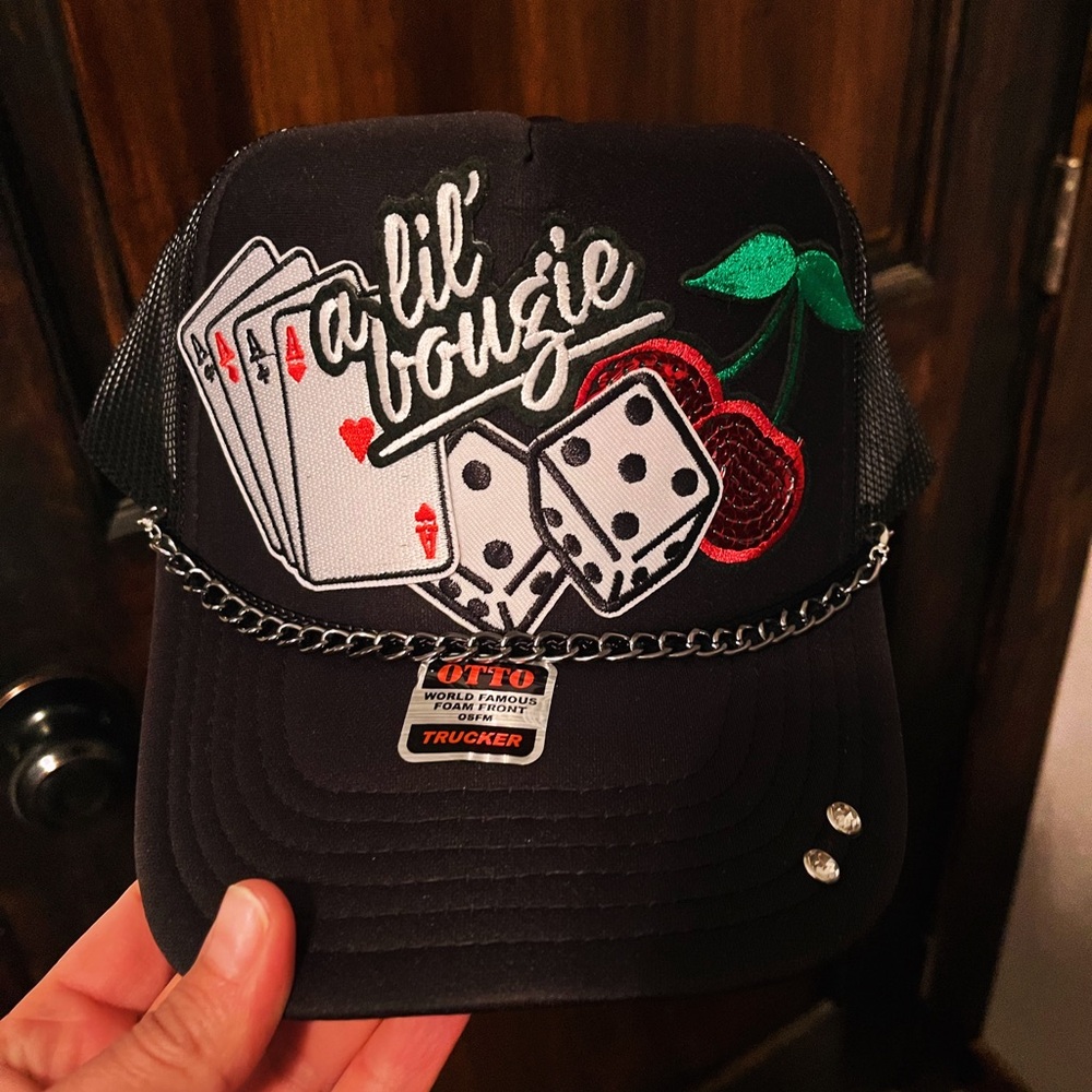 🍒Bougie Trucker Hat